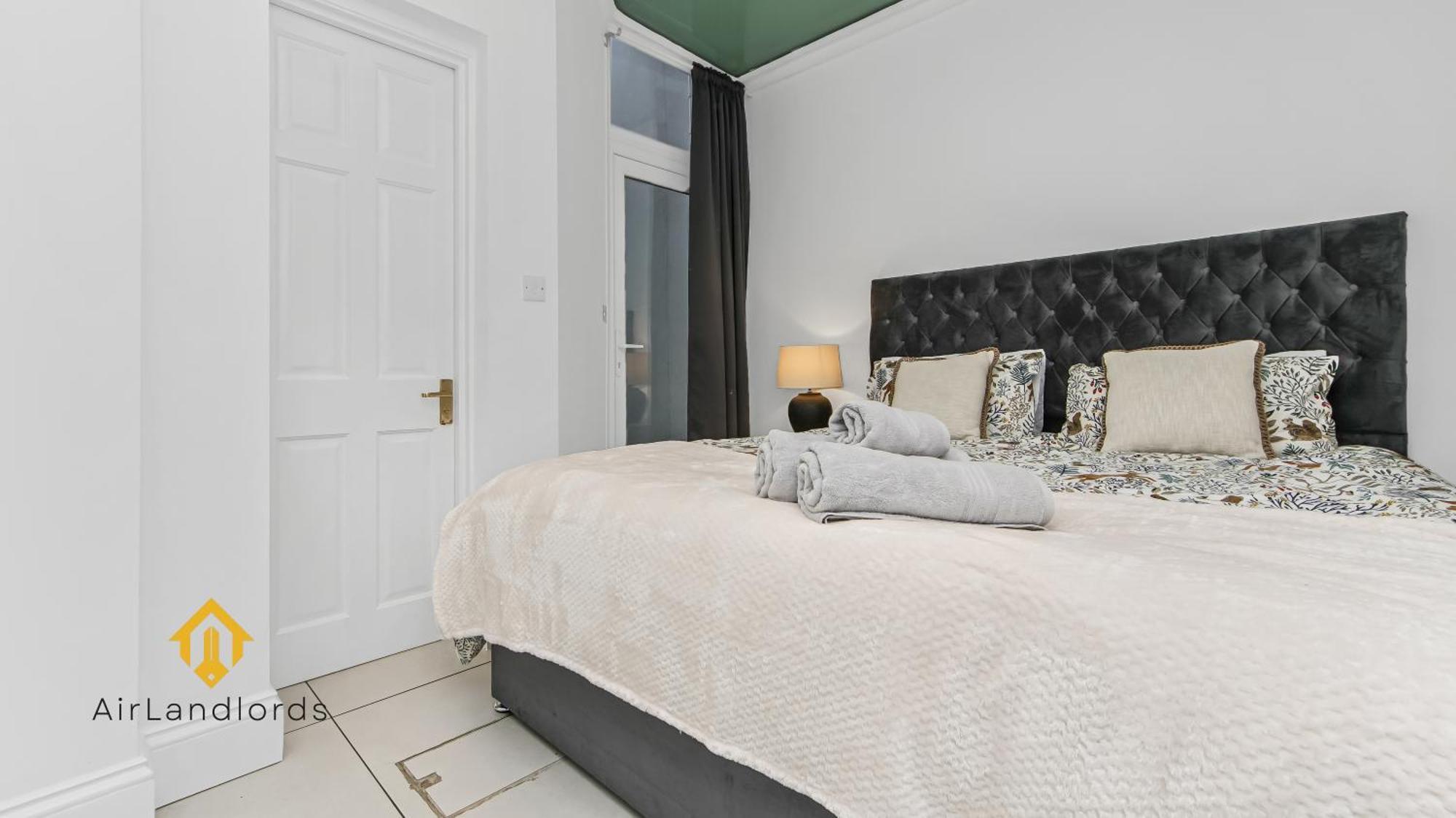 Exceptional 4 Bedroom House Paddington Station! Londra Dış mekan fotoğraf